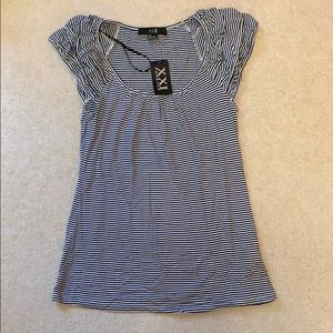 Striped t-shirt with ruffled sleeves